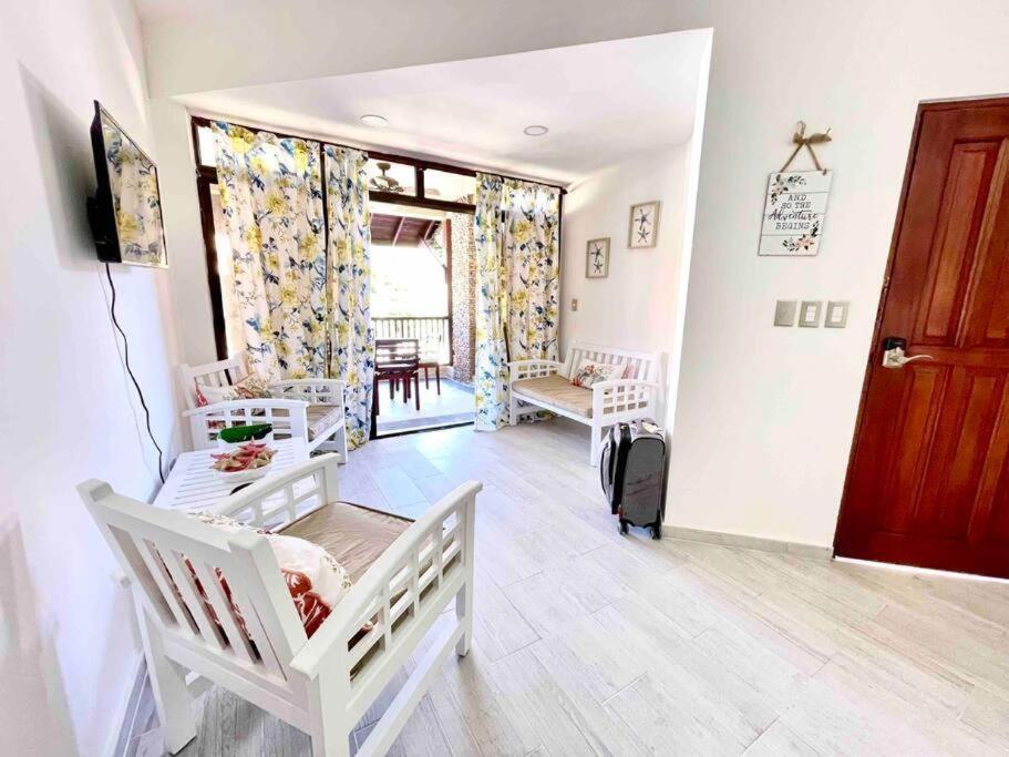 Las Terrenas Beachfront 2 Bedrooms Condo With Pool 외부 사진